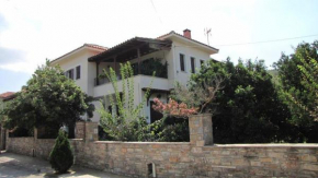 Отель Rafaela House  Милина